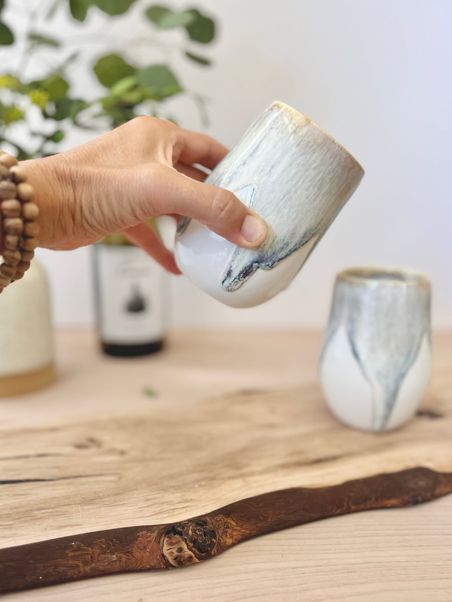 Wine tumbler, Waterfall