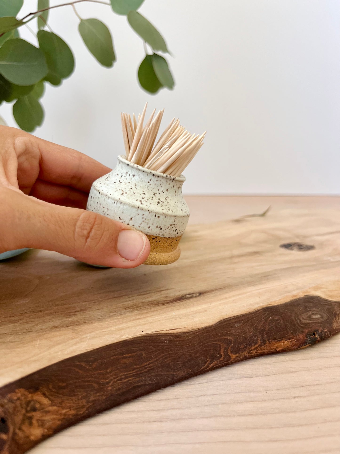 Toothpick & matchstick holder, straight walls