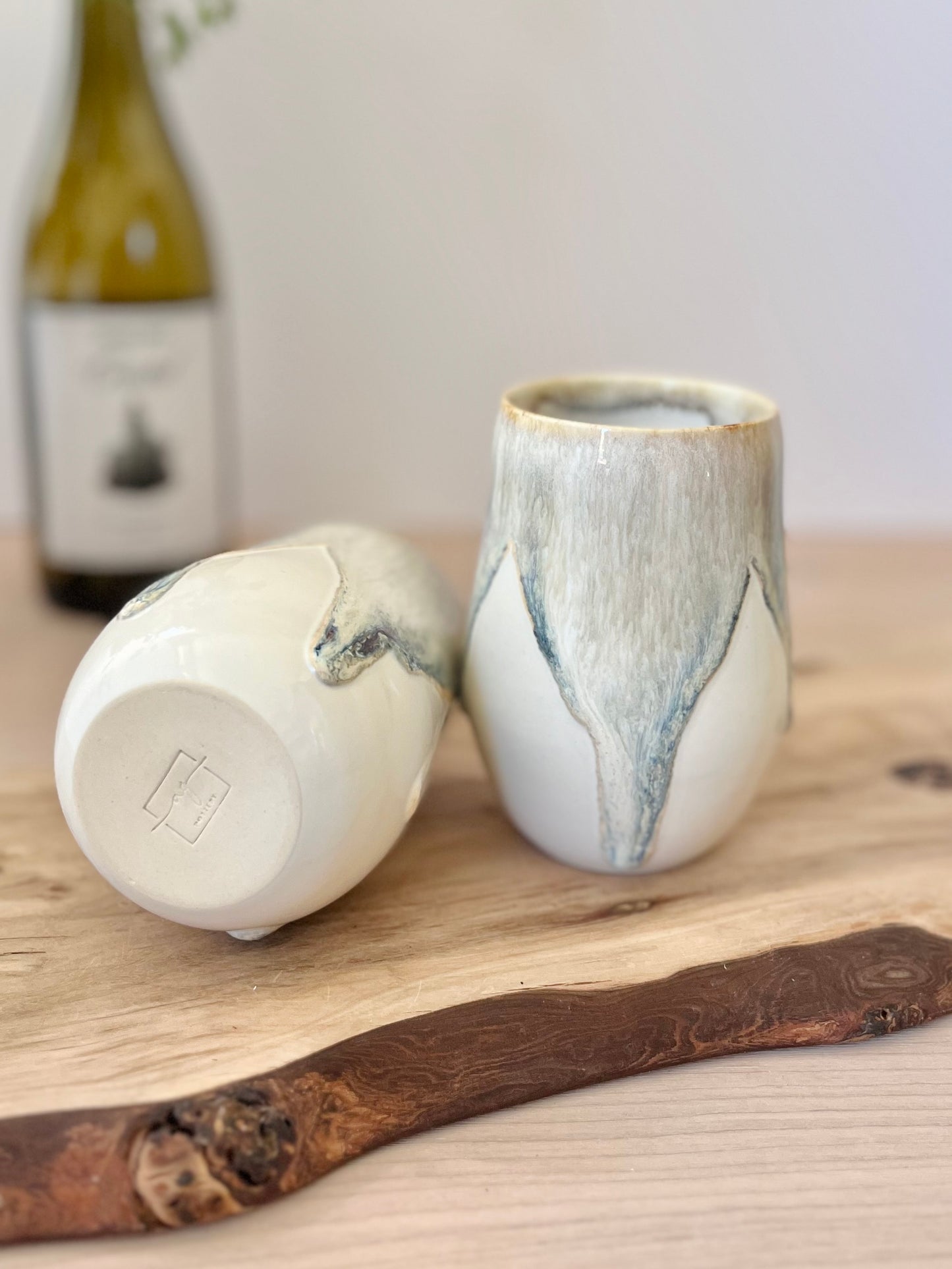 Wine tumbler, Waterfall