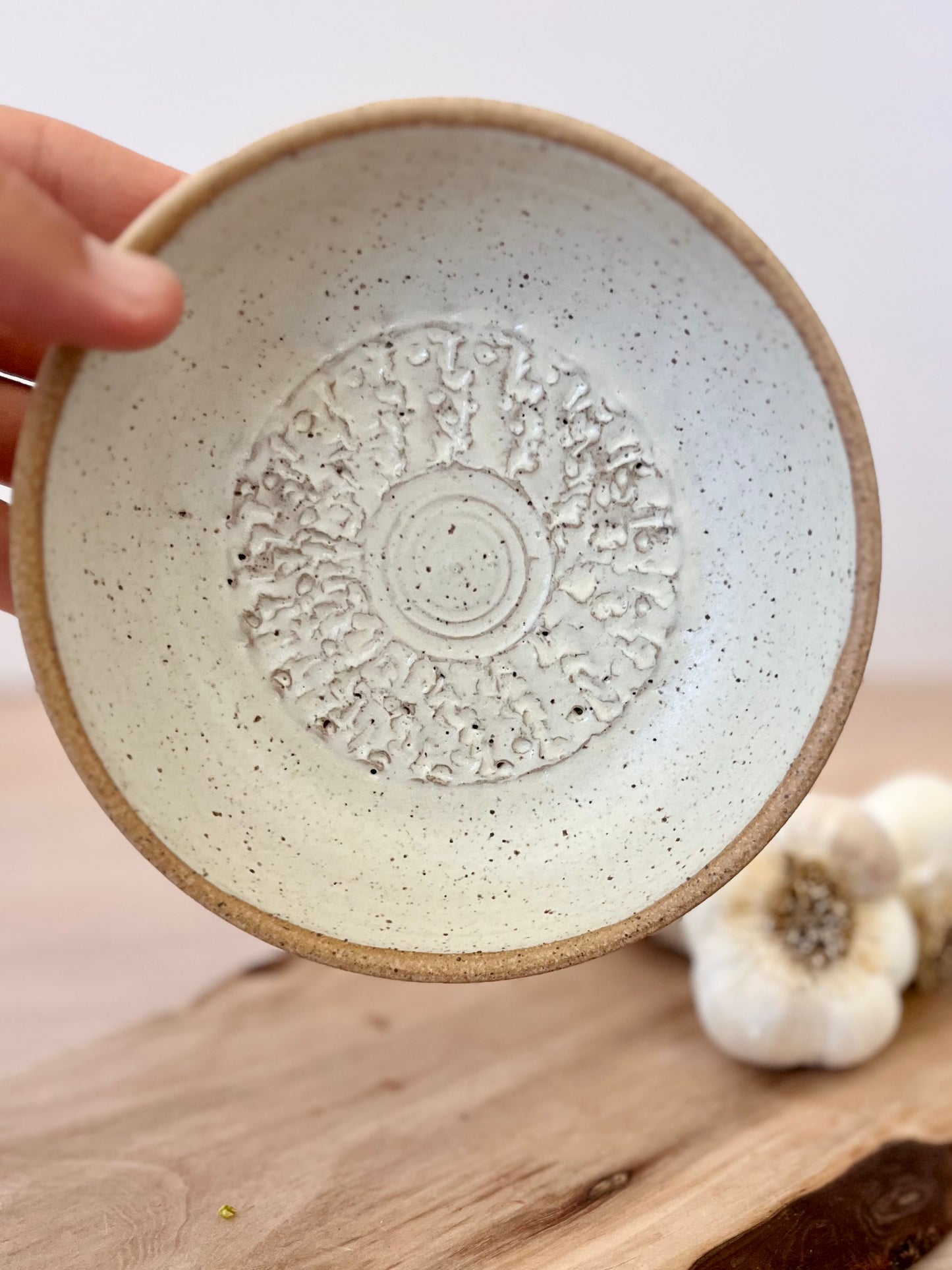 Garlic grater dish