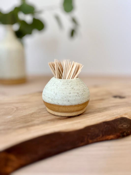 Toothpick & matchstick holder, round belly